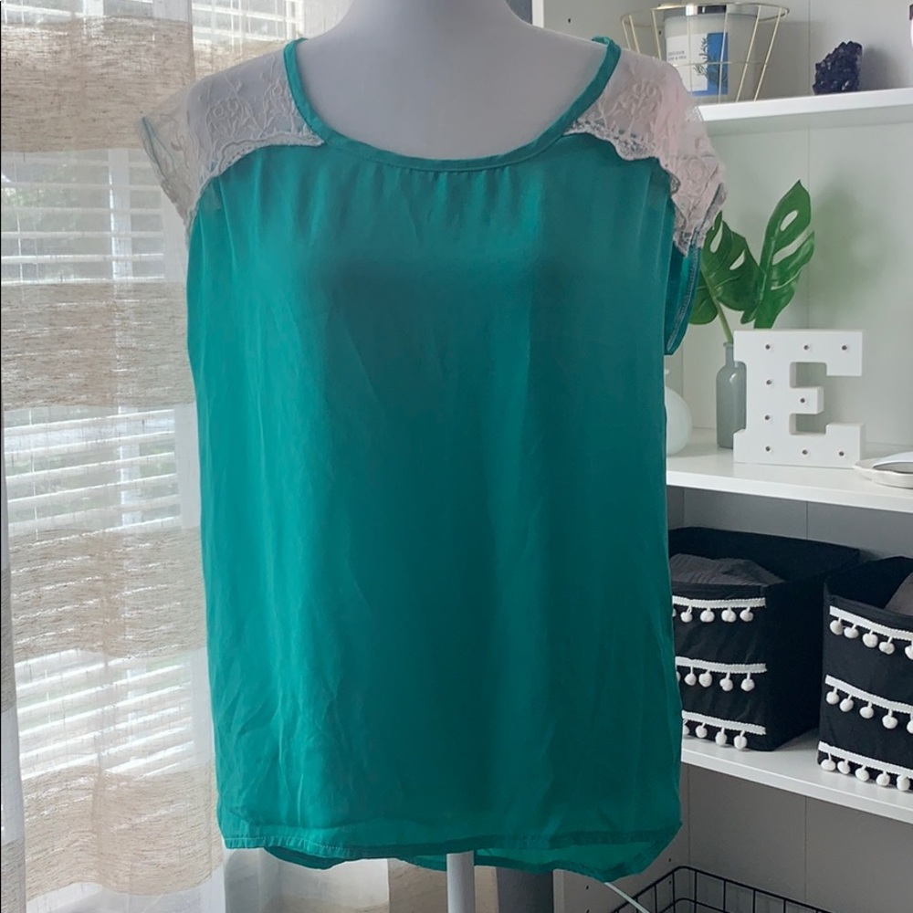 Blouse dressy shirt